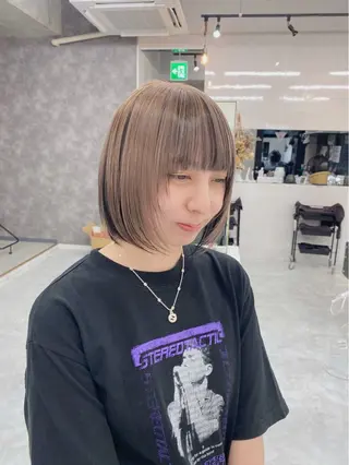 ショート カラー ヘアアレンジ 𝐠𝐢𝐫𝐥𝐲 𝐦𝐨𝐝𝐞🖤のヘアスタイル