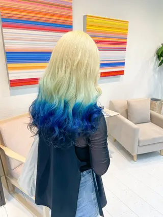 ロング カラー ハイトーン/レイヤー /ケアブリーチ石川治のヘアスタイル