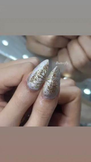 ネイル 加納 莉音のネイルデザイン