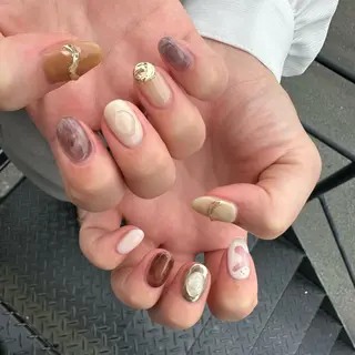 ネイル Giypsē所属・Runa ☽のネイルデザイン