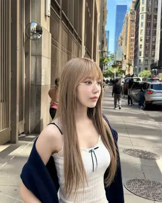 ロング ナナ♡レイヤーカット ♡似合わせカラーのヘアスタイル