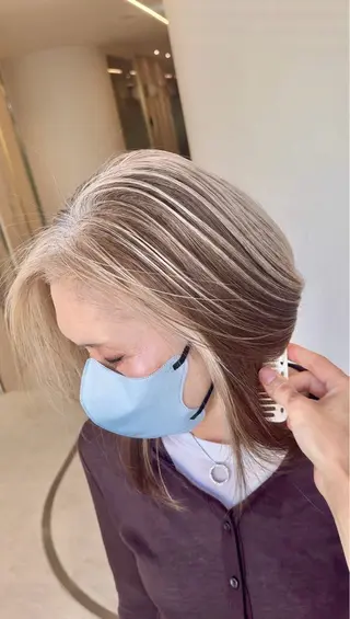 ショート カラー Vel新宿所属・白髪ぼかし特化 三澤はるかのヘアスタイル