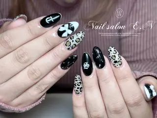 ネイル E.N🦋 長さ出し/持ち込みのネイルデザイン