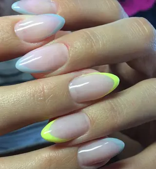 ネイル nail salon 7☺︎2所属・nail salon 7☺︎2のネイルデザイン