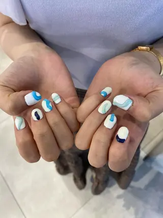 ネイル 顔周りカット/透明感 カラー✂️MEIのヘアスタイル