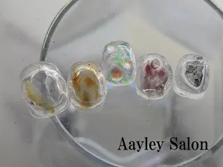 ショート カラー ネイル Aayley(アイリー)Salon所属・Aayley アイリ―サロンのネイルデザイン