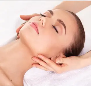 首・肩こり専門リンパ ケアサロンSENKAのエステ・リラクイメージ