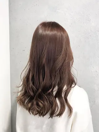 ロング カラー ヘアアレンジ ｲﾝﾅｰｶﾗｰ屋さん 🫧伊藤拓実のヘアスタイル
