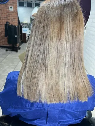 ミディアム カラー kimura yuyaのヘアスタイル