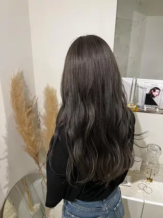 ロング KIJI所属・haruka /透明感カラーのヘアスタイル