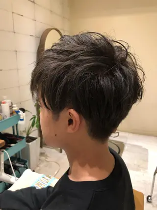 ショート カラー メンズ ひろせ かなのヘアスタイル