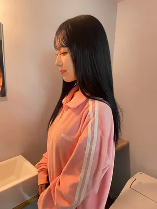 ロング カラー カットモデル/ ハイトーン/ゆうあのヘアスタイル