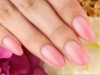 ネイル TSUBOTA .のネイルデザイン