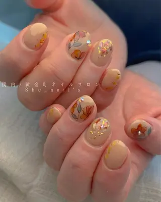 ネイル Blushオーナー Shiinaのネイルデザイン