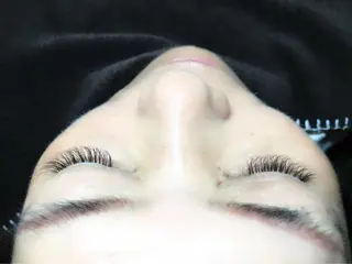 マツエク・マツパ Jade所属・岩井 亜季菜のマツエク・マツパデザイン