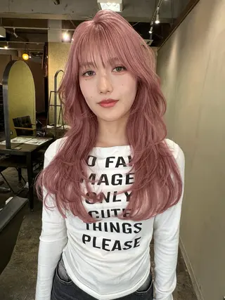 ロング ハイトーンカラー🍑 心斎橋のヘアスタイル