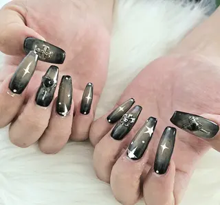 ネイル Salon　Lisia所属・Salon Lisiaのネイルデザイン