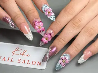 ネイル 💕鈴木ユリ パラジェル/オフ無料のネイルデザイン