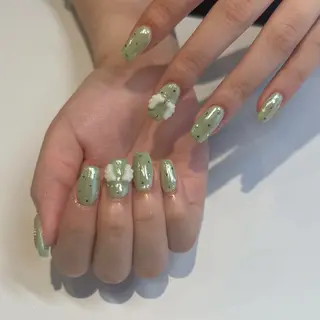 ネイル muguet所属・nonoka 🌙のネイルデザイン