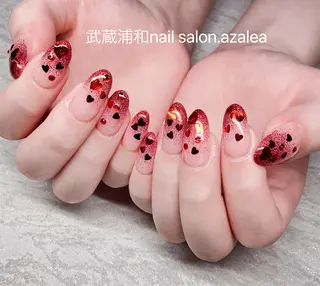 ネイル R inのネイルデザイン