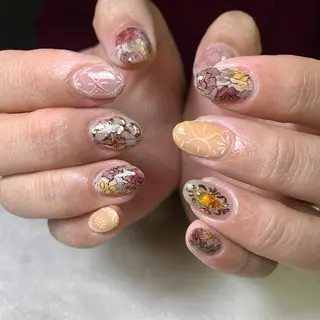 ネイル atelier　FIORITURA所属・FIORITURA aiのネイルデザイン