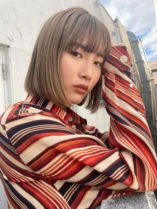 カラー 佐伯 和佳のヘアスタイル