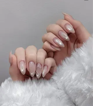 ネイル Lyna 池袋のネイルデザイン