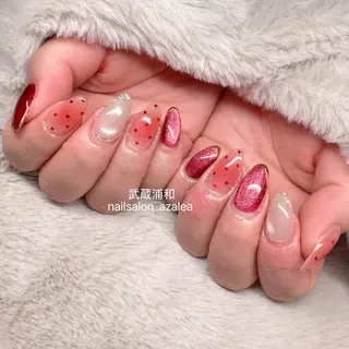 ネイル R inのネイルデザイン