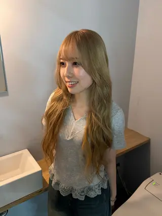 ロング カラー ゆうと/ブリーチモデ ル/ストレートモデルのヘアスタイル