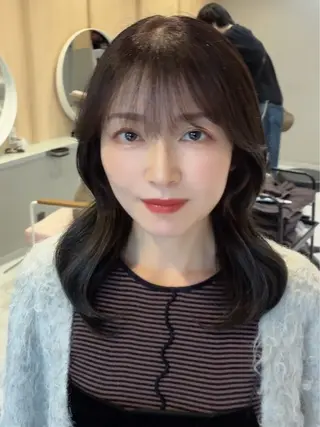 Riku 韓国風レイヤーカットのヘアスタイル
