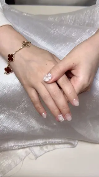 ネイル メルシー ゆりのネイルデザイン