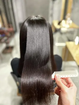 ロング カラー メンズ眉毛ITSUK Iメンズ専門　新宿の眉毛・アイブロウイメージ