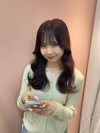 ロング カラー mite hikariのヘアスタイル