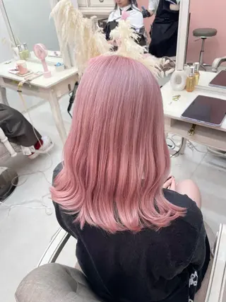 ミディアム カラー 山本 史奈のヘアスタイル