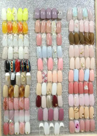 ネイル AB マツエクネイルサロンのネイルデザイン