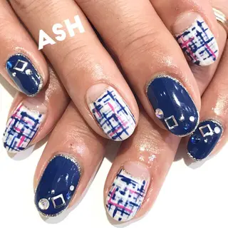 ネイル 🩵NORIKO 上品ネイルが得意🩵のネイルデザイン