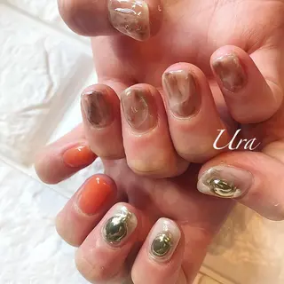 ネイル UrakoNail 《nail》のネイルデザイン