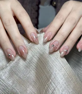 ネイル 💅E•U•B NAIL🌹所属・横浜市中区曙町 ネイルE·U·Bのネイルデザイン