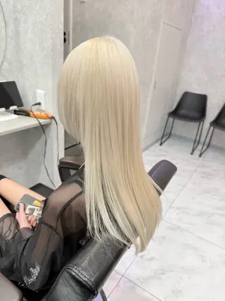 ミディアム カラー 🌺ハイトーン🌺 矢葺 なぎさ🌺🌺のヘアスタイル