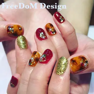 ネイル ＦreeDoＭ   Design所属・W KUMIのネイルデザイン