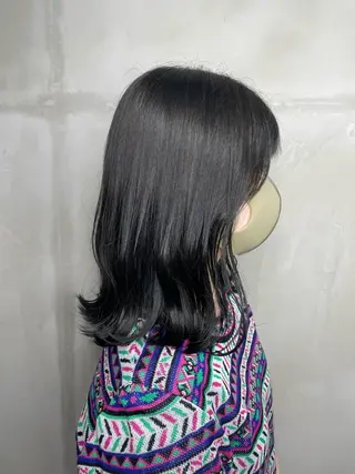 カラー 益 佑夏のヘアスタイル