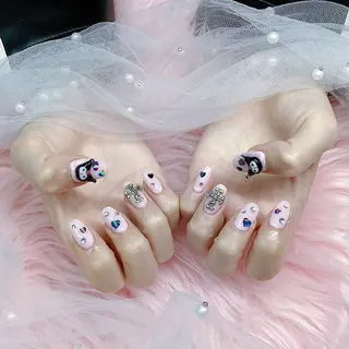 ネイル パーツ全部¥110 サロンミミのネイルデザイン