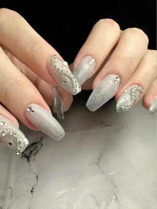 ネイル 新山 聖のネイルデザイン