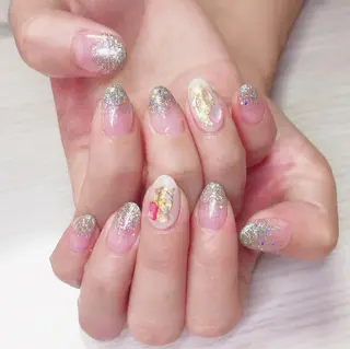 カラー ネイル Q Free nailsのネイルデザイン