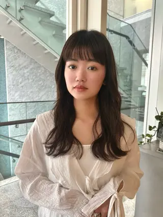 セミロング SHEA.所属・表参道SHEA Am i／レイヤーカットのヘアスタイル