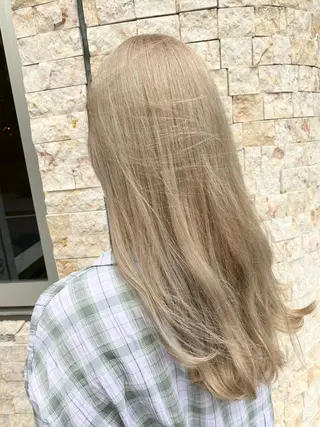 ロング カラー ハイトーン特化サロン 🍑momo🍑のヘアスタイル