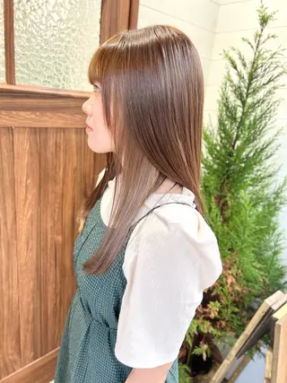 セミロング カラー 🍇おぐら めぐみ🍇のヘアスタイル