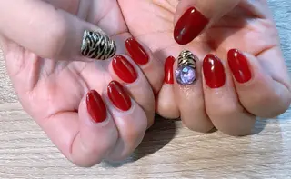 ネイル 横尾 麻里のネイルデザイン