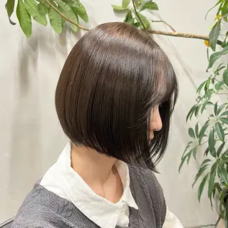 カラー アンドウ アカリのヘアスタイル