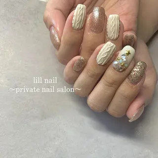 ミディアム pllia beautyのネイルデザイン